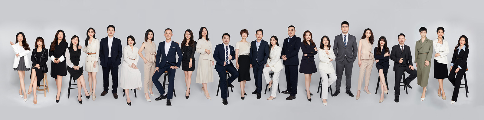 1767768455131353.jpg team202403.jpg